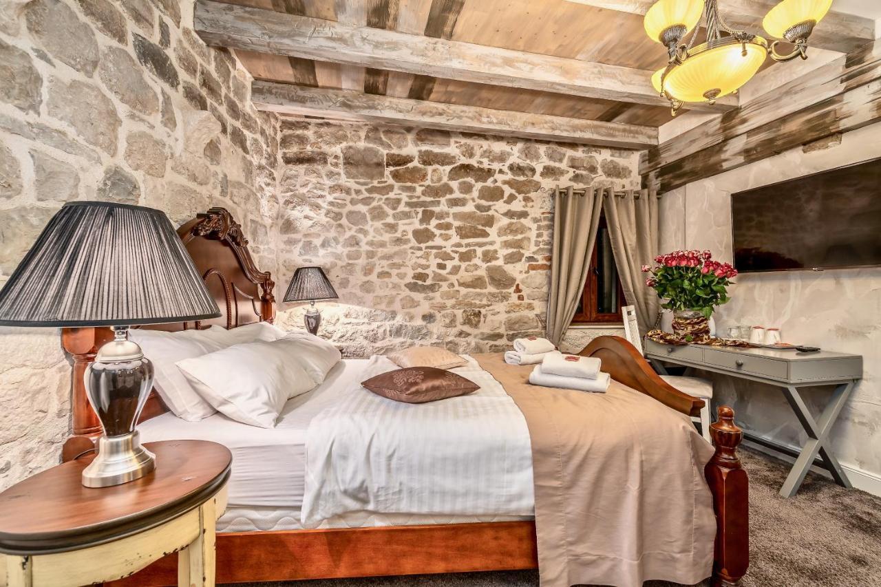 Historic Plaza Varos Split (Adults Only) 外观 照片