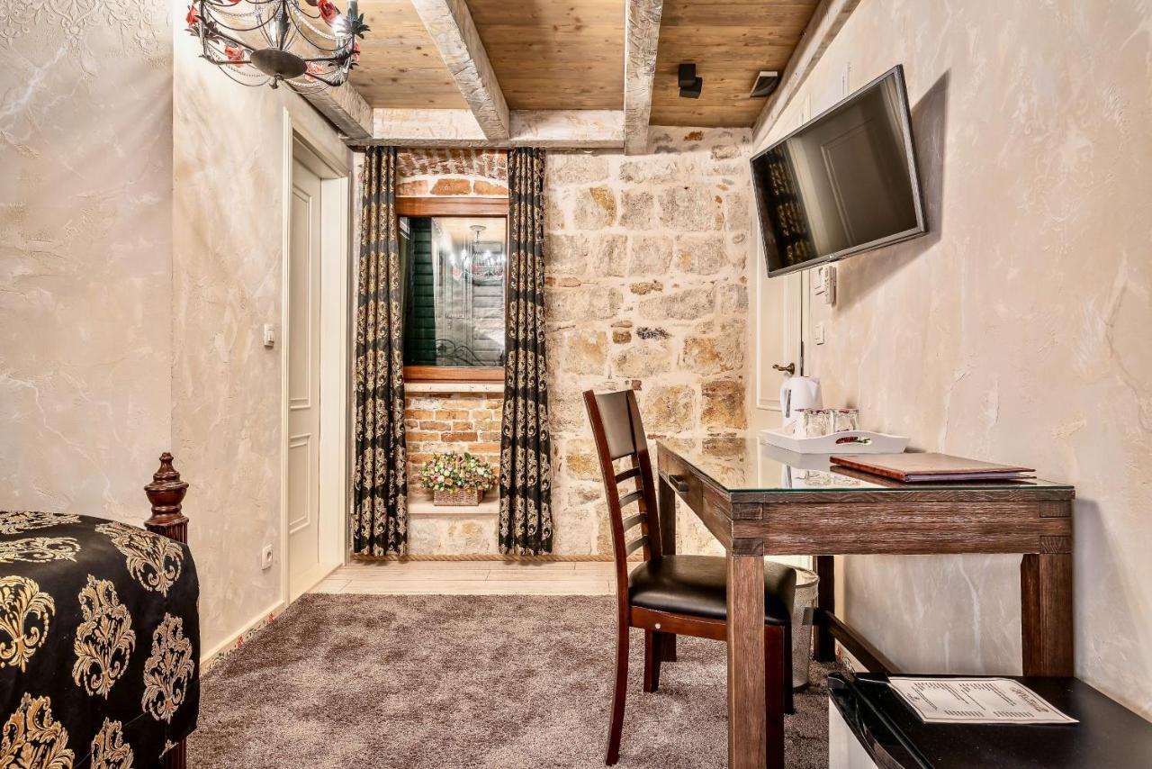 Historic Plaza Varos Split (Adults Only) 外观 照片