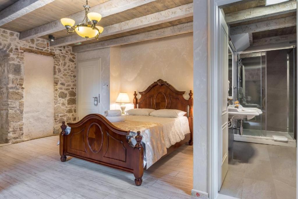 Historic Plaza Varos Split (Adults Only) 外观 照片