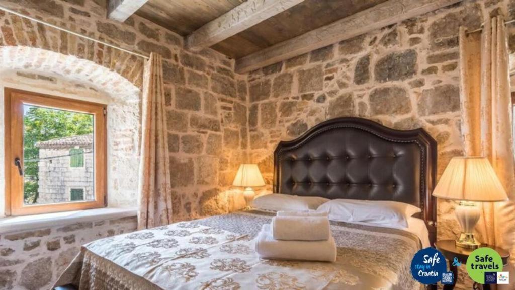 Historic Plaza Varos Split (Adults Only) 外观 照片
