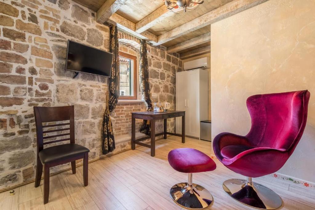Historic Plaza Varos Split (Adults Only) 外观 照片